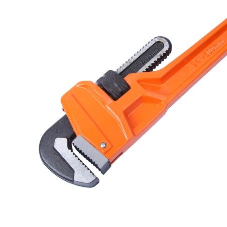 Heavy Duty Pipe Wrench 24" FINDER