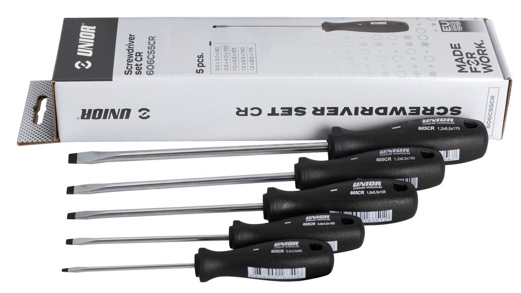 طقم مفكات عادي 5* flat screwdriver CR (article 605CR) dim. 0.5 * 3.0*80, 0.8 * 4.0*100, 1.0 * 5.5*125, 1.2 * 6.5*150, 1.2*8.0*175 606CS5CR UNIOR