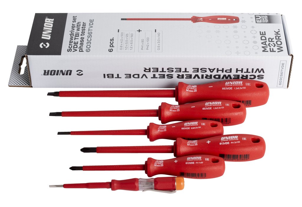 طقم مفكات مصلب وعادي معزول (6 PCS) 3* electrician´s screwdriver with insulated blade VDE (article 603VDE) VDE dim. 0.5*3.0*100, 0.8*4.0*100, 1.0*5.5*1